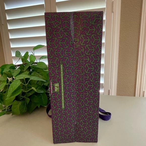 Tory Burch Empty Gift Bag 16X12X6 - Picture 4 of 10